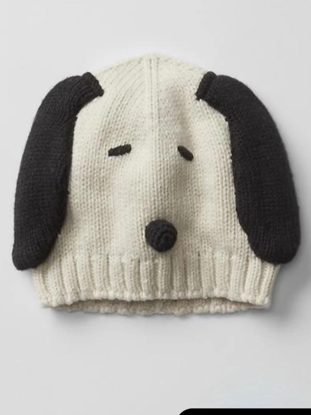 GAP Kids Peanuts Snoopy Knit Beanie Hat - Cream and Black.